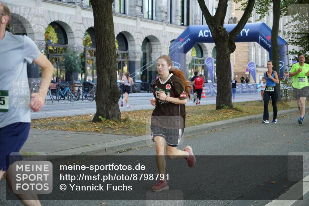 07.09.2025 - BARMER Alsterlauf Yannick Fuchs http://msf.ph/oto/8798791 07.09.2025 11:46:48 Laufen 5, 8324, 1001 meine-sportfotos.de