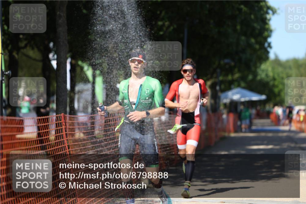 07.09.2025 - 19. Norderstedt Triathlon Michael Strokosch http://msf.ph/oto/8798888 07.09.2025 14:46:54 Laufen 974, 1016 meine-sportfotos.de