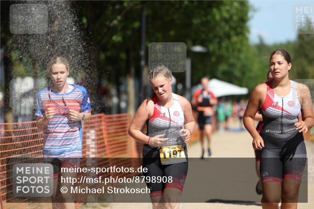 07.09.2025 - 19. Norderstedt Triathlon Michael Strokosch http://msf.ph/oto/8798908 07.09.2025 12:28:34 Laufen 165, 278, 736, 1197, 1249, 1348, 1365 meine-sportfotos.de