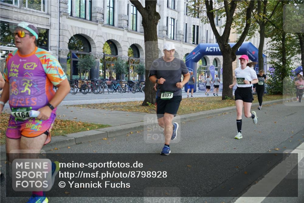07.09.2025 - BARMER Alsterlauf Yannick Fuchs http://msf.ph/oto/8798928 07.09.2025 11:47:00 Laufen 00, 164, 8137, 113, 2951, 1123 meine-sportfotos.de