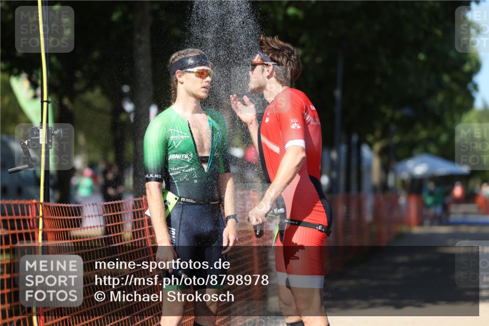 07.09.2025 - 19. Norderstedt Triathlon Michael Strokosch http://msf.ph/oto/8798978 07.09.2025 14:46:57 Laufen 974, 1016 meine-sportfotos.de