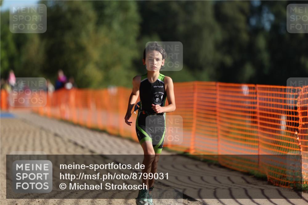 07.09.2025 - 19. Norderstedt Triathlon Michael Strokosch http://msf.ph/oto/8799031 07.09.2025 09:11:59 Laufen 44 meine-sportfotos.de