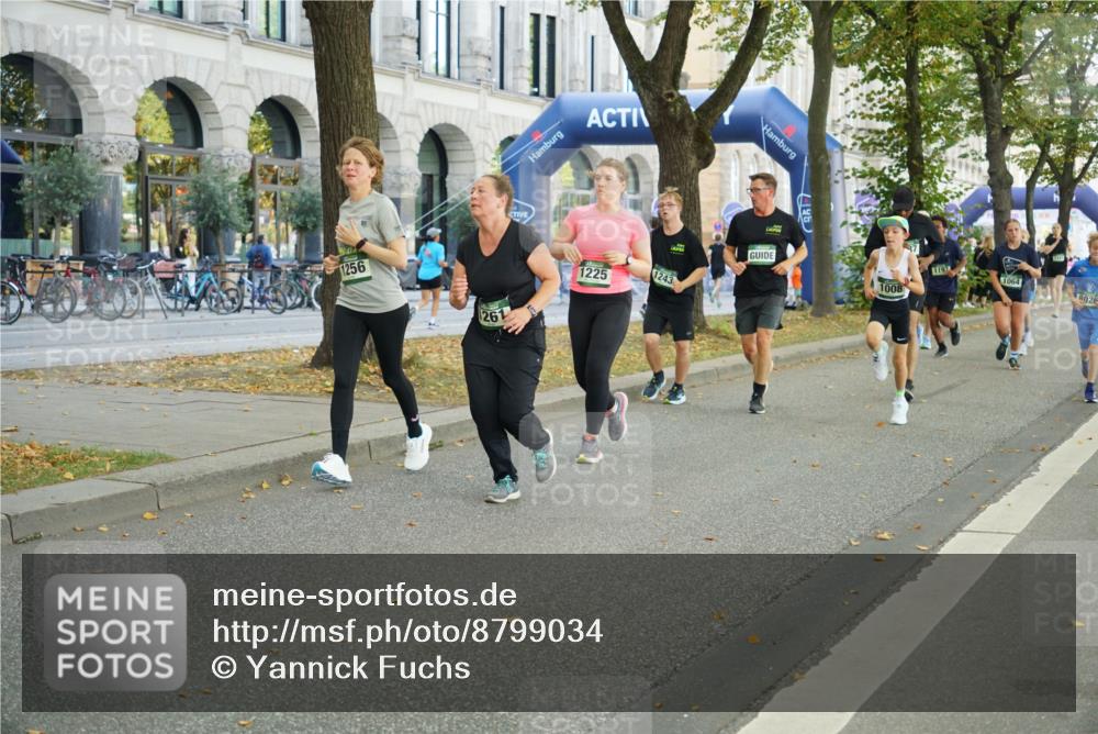 07.09.2025 - BARMER Alsterlauf Yannick Fuchs http://msf.ph/oto/8799034 07.09.2025 11:47:09 Laufen 1256, 26, 1225, 1243, 198, 1197, 1064, 1008, 8026 meine-sportfotos.de