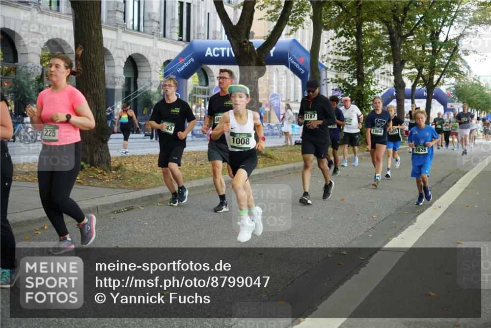 07.09.2025 - BARMER Alsterlauf Yannick Fuchs http://msf.ph/oto/8799047 07.09.2025 11:47:10 Laufen 225, 43, 1008, 1187, 8486, 37, 1064, 8026 meine-sportfotos.de