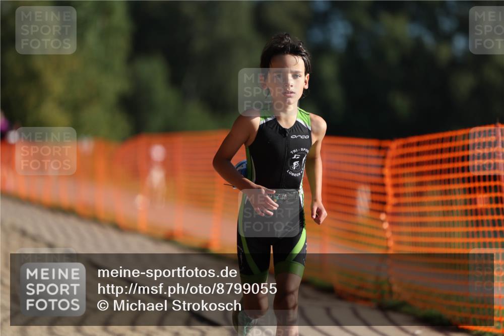 07.09.2025 - 19. Norderstedt Triathlon Michael Strokosch http://msf.ph/oto/8799055 07.09.2025 09:12:01 Laufen 44 meine-sportfotos.de