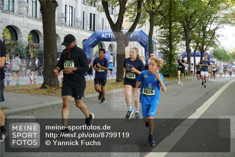 07.09.2025 - BARMER Alsterlauf Yannick Fuchs http://msf.ph/oto/8799119 07.09.2025 11:47:12 Laufen 1187, 197, 1064, 8026, 1103, 146 meine-sportfotos.de