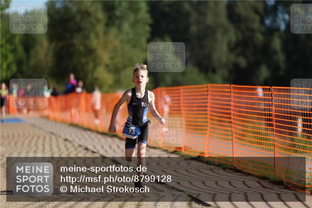 07.09.2025 - 19. Norderstedt Triathlon Michael Strokosch http://msf.ph/oto/8799128 07.09.2025 09:12:13 Laufen 12 meine-sportfotos.de