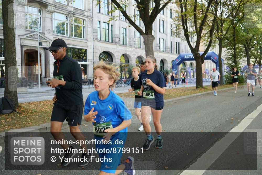 07.09.2025 - BARMER Alsterlauf Yannick Fuchs http://msf.ph/oto/8799151 07.09.2025 11:47:14 Laufen 1445, 802, 1064 meine-sportfotos.de