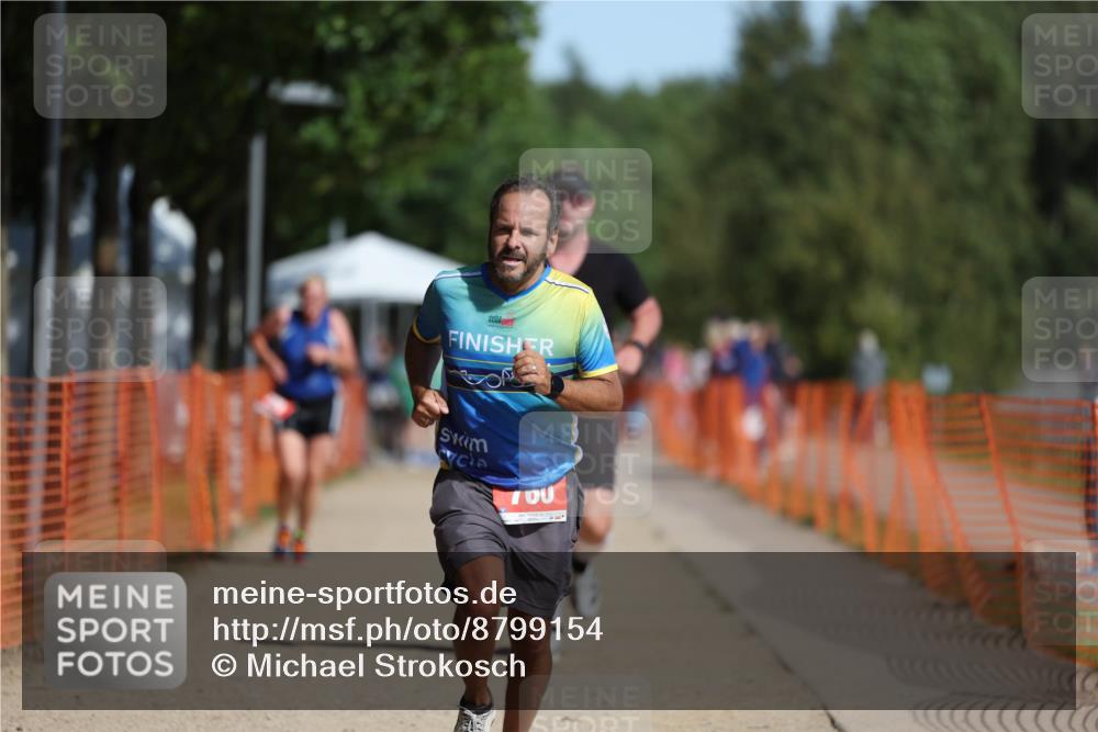07.09.2025 - 19. Norderstedt Triathlon Michael Strokosch http://msf.ph/oto/8799154 07.09.2025 11:59:11 Laufen 229, 281, 760 meine-sportfotos.de