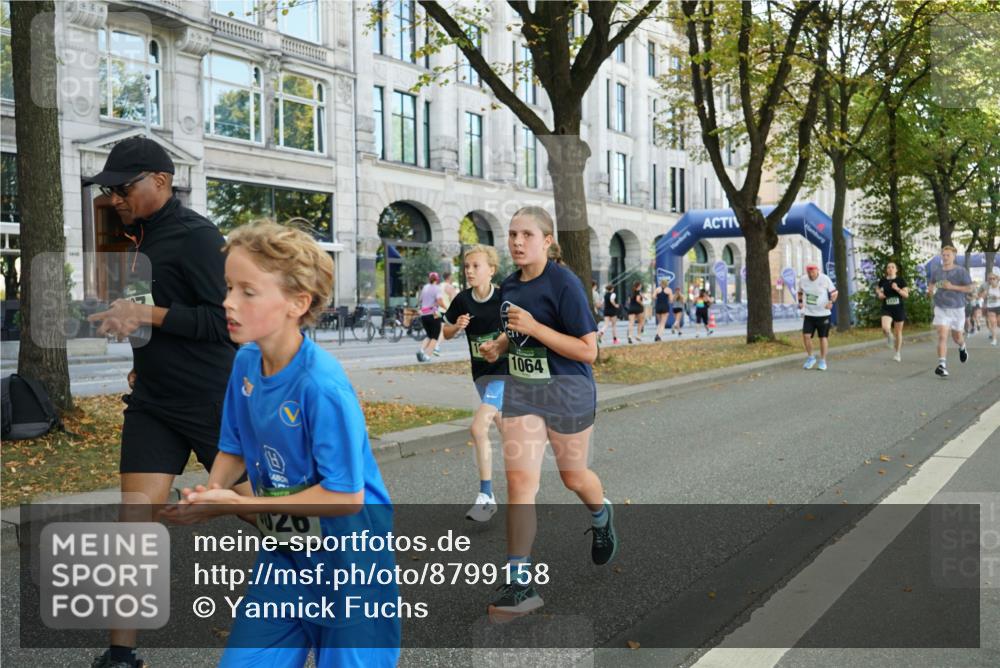07.09.2025 - BARMER Alsterlauf Yannick Fuchs http://msf.ph/oto/8799158 07.09.2025 11:47:14 Laufen 20, 1064 meine-sportfotos.de