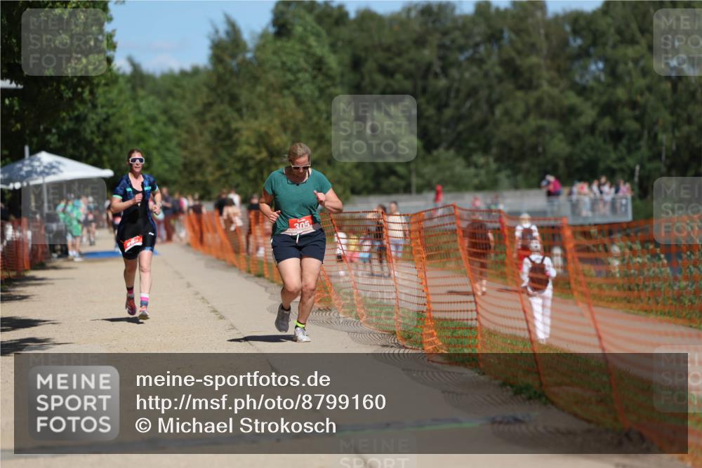 07.09.2025 - 19. Norderstedt Triathlon Michael Strokosch http://msf.ph/oto/8799160 07.09.2025 13:06:34 Laufen 283, 305, 1283 meine-sportfotos.de