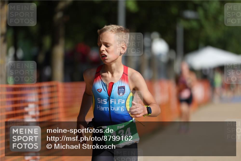 07.09.2025 - 19. Norderstedt Triathlon Michael Strokosch http://msf.ph/oto/8799162 07.09.2025 10:55:42 Laufen 134, 637, 680 meine-sportfotos.de