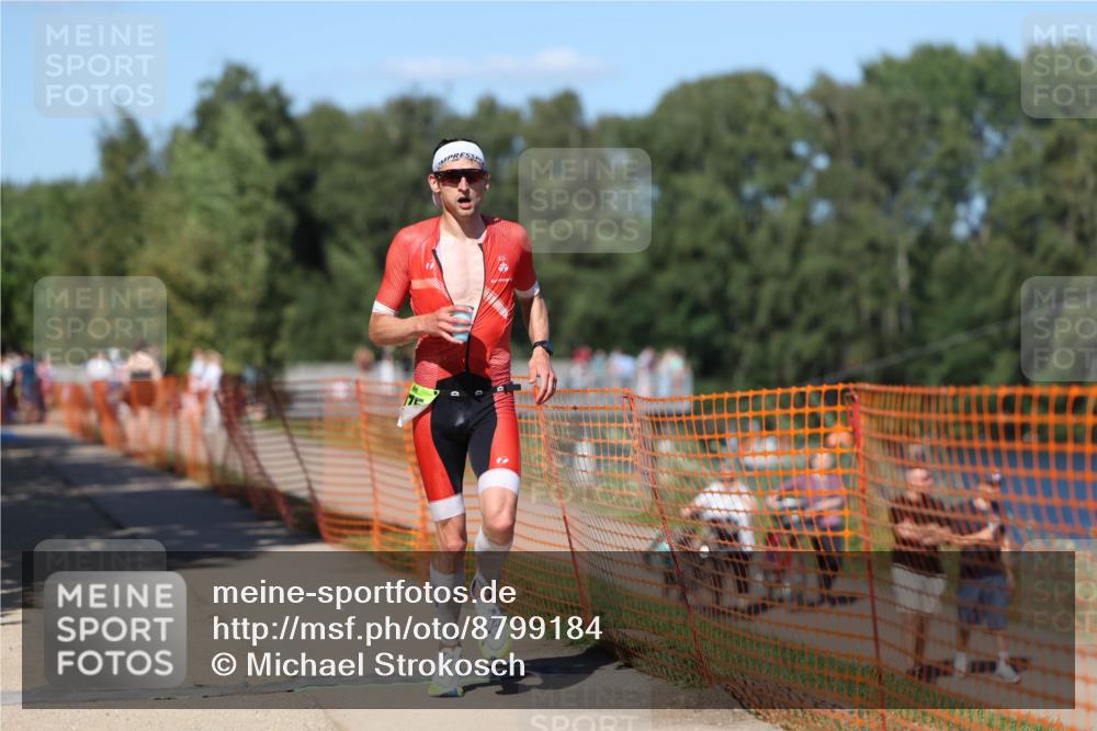 07.09.2025 - 19. Norderstedt Triathlon Michael Strokosch http://msf.ph/oto/8799184 07.09.2025 14:47:20 Laufen 975 meine-sportfotos.de