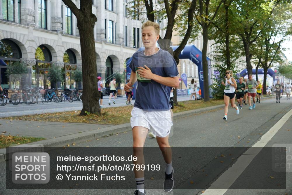 07.09.2025 - BARMER Alsterlauf Yannick Fuchs http://msf.ph/oto/8799199 07.09.2025 11:47:17 Laufen 1445, 1180 meine-sportfotos.de
