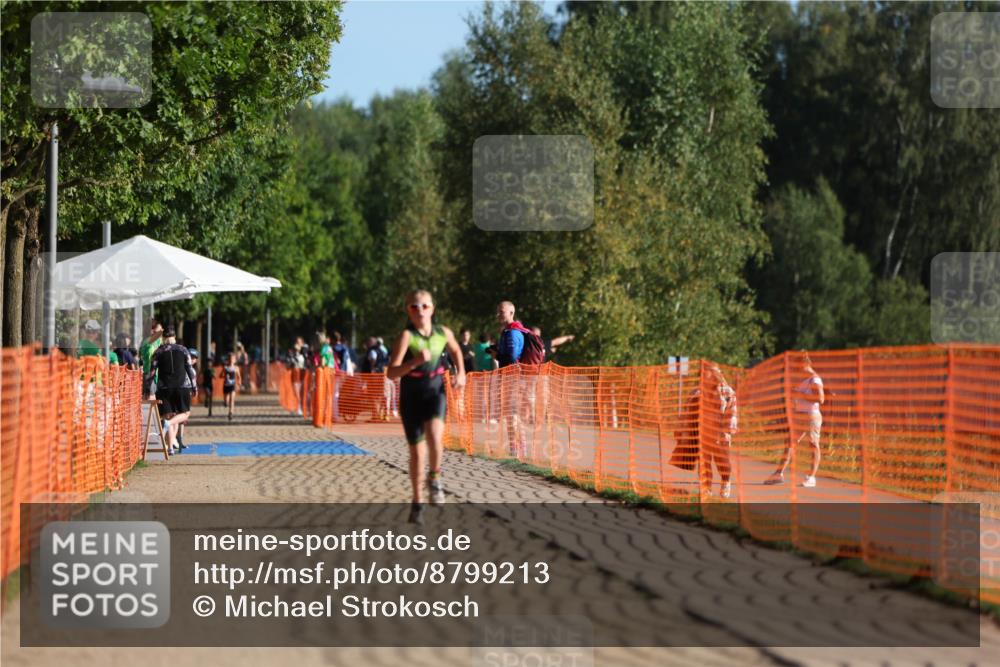 07.09.2025 - 19. Norderstedt Triathlon Michael Strokosch http://msf.ph/oto/8799213 07.09.2025 09:12:23 Laufen 4 meine-sportfotos.de