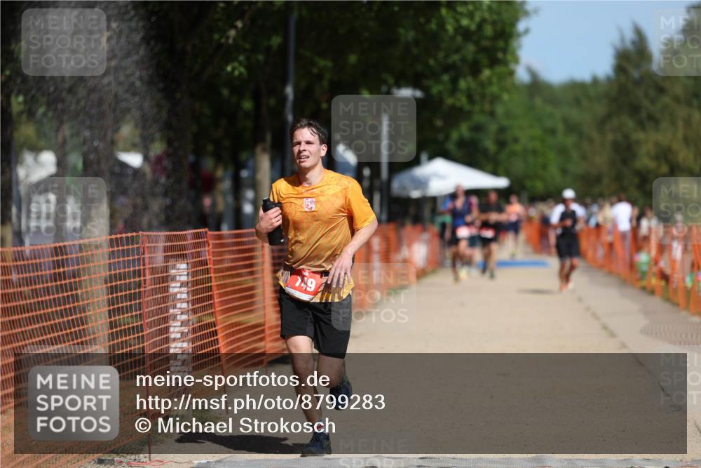 07.09.2025 - 19. Norderstedt Triathlon Michael Strokosch http://msf.ph/oto/8799283 07.09.2025 12:29:06 Laufen 149, 155, 184 meine-sportfotos.de