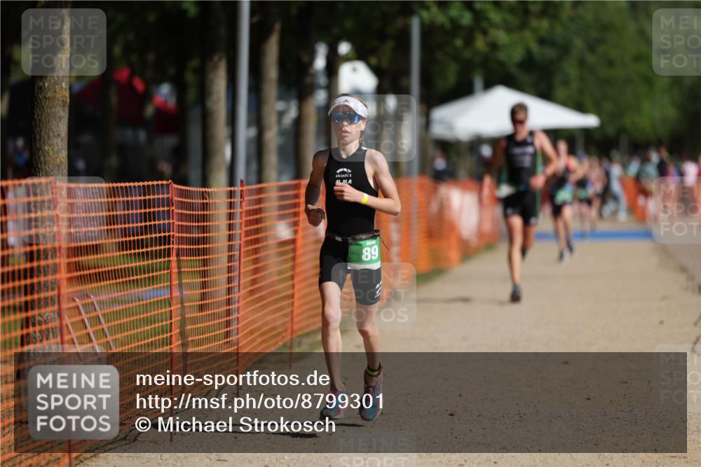 07.09.2025 - 19. Norderstedt Triathlon Michael Strokosch http://msf.ph/oto/8799301 07.09.2025 10:55:55 Laufen 89, 668, 1150 meine-sportfotos.de