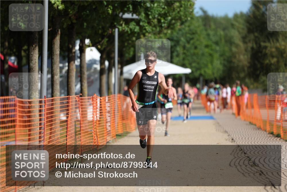 07.09.2025 - 19. Norderstedt Triathlon Michael Strokosch http://msf.ph/oto/8799344 07.09.2025 10:55:57 Laufen 89, 668 meine-sportfotos.de