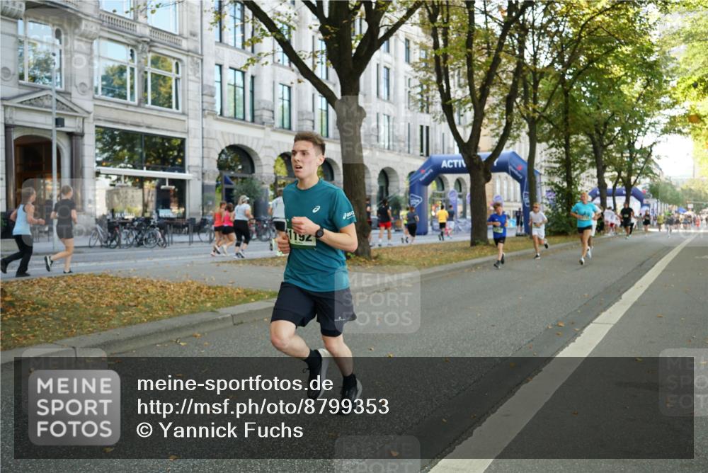 07.09.2025 - BARMER Alsterlauf Yannick Fuchs http://msf.ph/oto/8799353 07.09.2025 11:47:28 Laufen 1192 meine-sportfotos.de