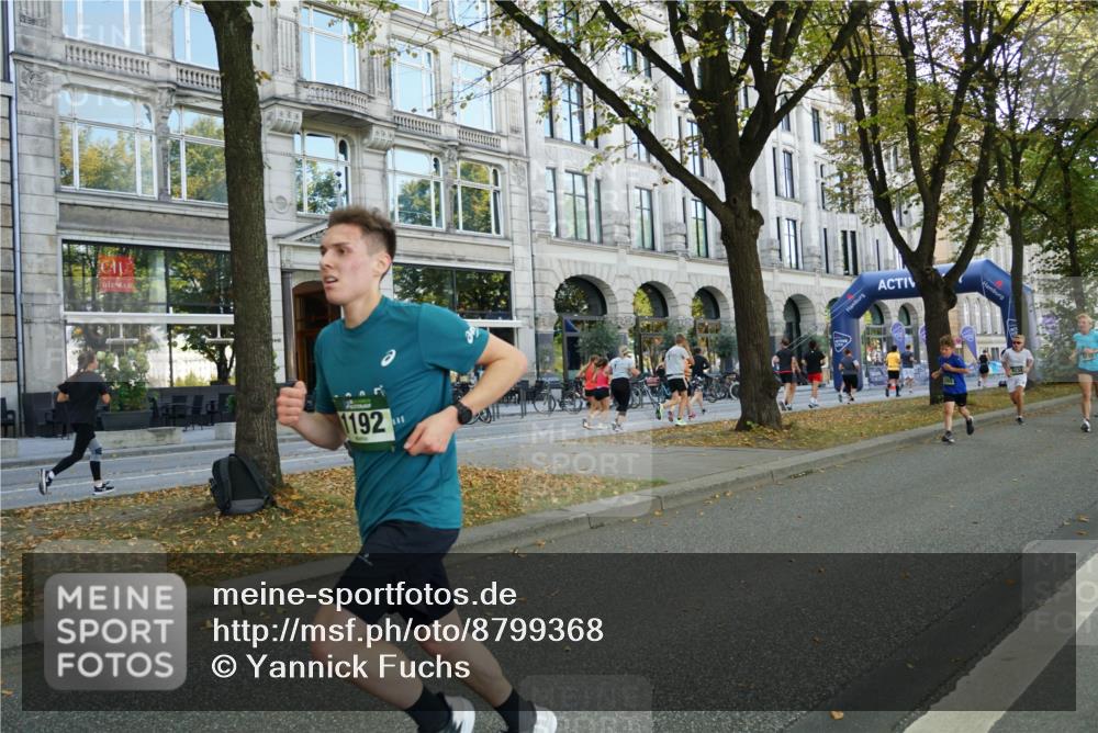 07.09.2025 - BARMER Alsterlauf Yannick Fuchs http://msf.ph/oto/8799368 07.09.2025 11:47:28 Laufen 1192 meine-sportfotos.de
