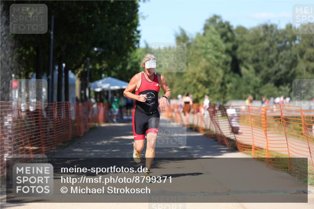 07.09.2025 - 19. Norderstedt Triathlon Michael Strokosch http://msf.ph/oto/8799371 07.09.2025 14:47:44 Laufen 984 meine-sportfotos.de
