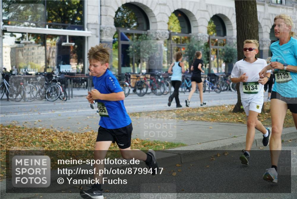 07.09.2025 - BARMER Alsterlauf Yannick Fuchs http://msf.ph/oto/8799417 07.09.2025 11:47:31 Laufen 265, 8134, 8133 meine-sportfotos.de