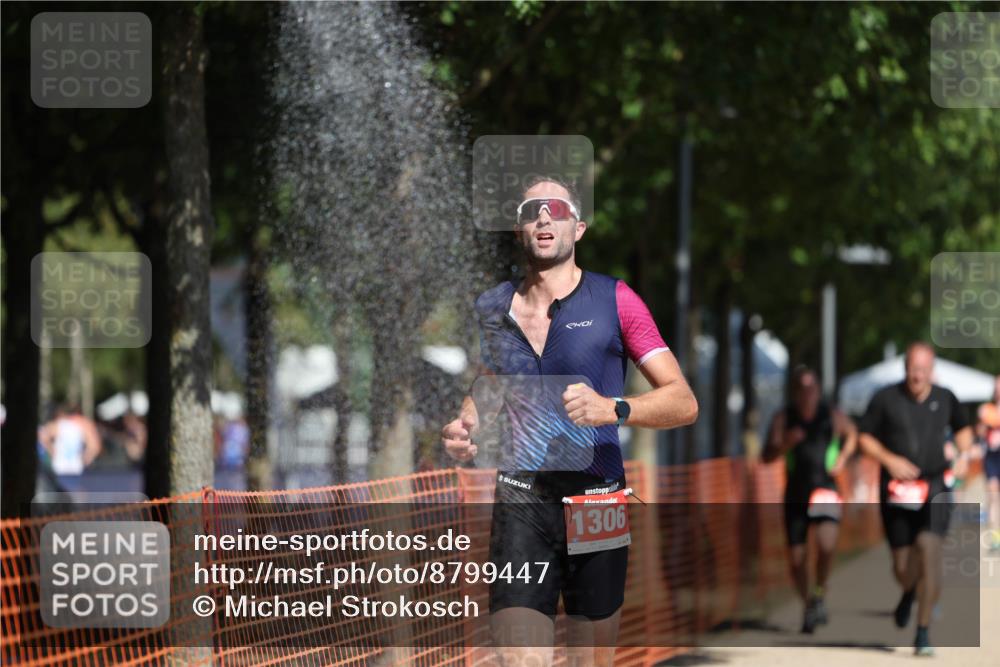 07.09.2025 - 19. Norderstedt Triathlon Michael Strokosch http://msf.ph/oto/8799447 07.09.2025 12:29:17 Laufen 818, 835, 1217, 1306, 1379 meine-sportfotos.de