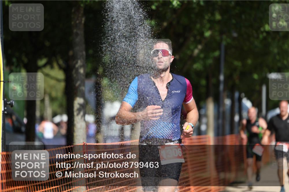 07.09.2025 - 19. Norderstedt Triathlon Michael Strokosch http://msf.ph/oto/8799463 07.09.2025 12:29:18 Laufen 818, 835, 1217, 1306, 1379 meine-sportfotos.de