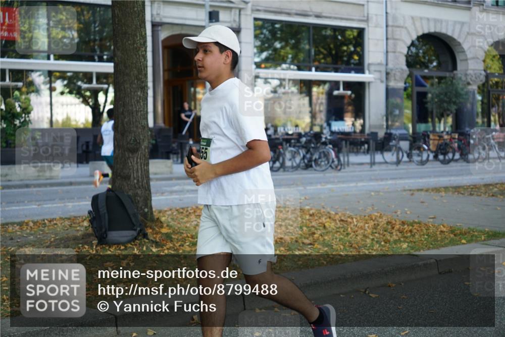07.09.2025 - BARMER Alsterlauf Yannick Fuchs http://msf.ph/oto/8799488 07.09.2025 11:47:35 Laufen 55 meine-sportfotos.de