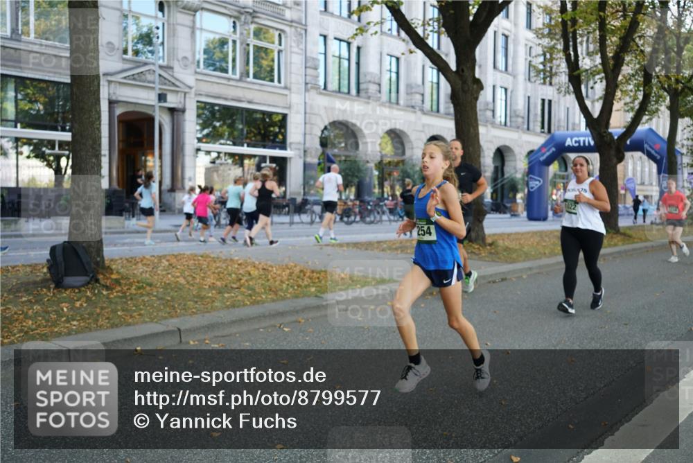 07.09.2025 - BARMER Alsterlauf Yannick Fuchs http://msf.ph/oto/8799577 07.09.2025 11:47:42 Laufen 254, 1022 meine-sportfotos.de