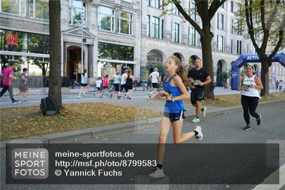 07.09.2025 - BARMER Alsterlauf Yannick Fuchs http://msf.ph/oto/8799583 07.09.2025 11:47:42 Laufen 8382, 1022 meine-sportfotos.de