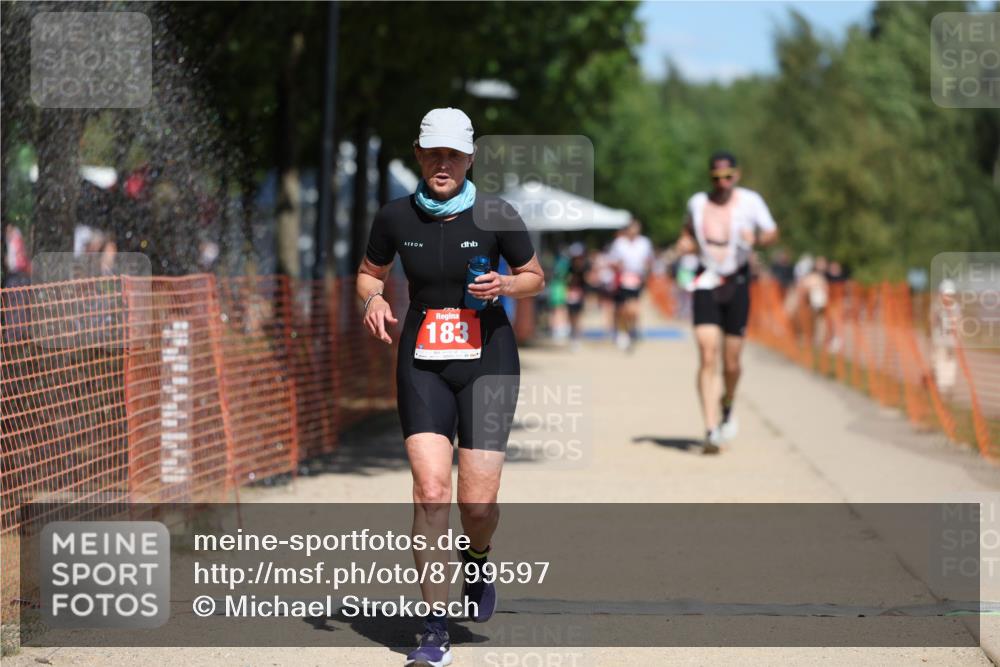 07.09.2025 - 19. Norderstedt Triathlon Michael Strokosch http://msf.ph/oto/8799597 07.09.2025 13:07:10 Laufen 183, 187 meine-sportfotos.de