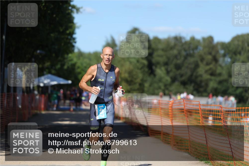 07.09.2025 - 19. Norderstedt Triathlon Michael Strokosch http://msf.ph/oto/8799613 07.09.2025 14:48:22 Laufen 1457 meine-sportfotos.de