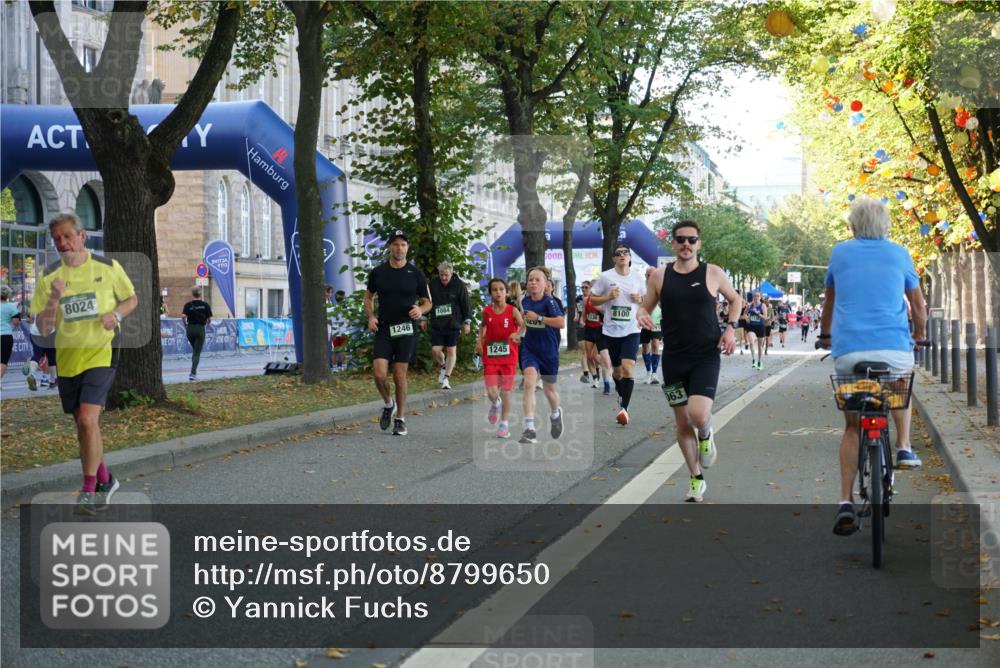 07.09.2025 - BARMER Alsterlauf Yannick Fuchs http://msf.ph/oto/8799650 07.09.2025 11:47:50 Laufen 8024, 1246, 1245, 1136, 8100, 063 meine-sportfotos.de