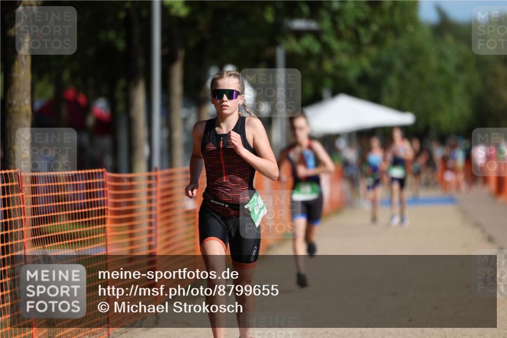 07.09.2025 - 19. Norderstedt Triathlon Michael Strokosch http://msf.ph/oto/8799655 07.09.2025 10:56:12 Laufen 70, 114, 682 meine-sportfotos.de