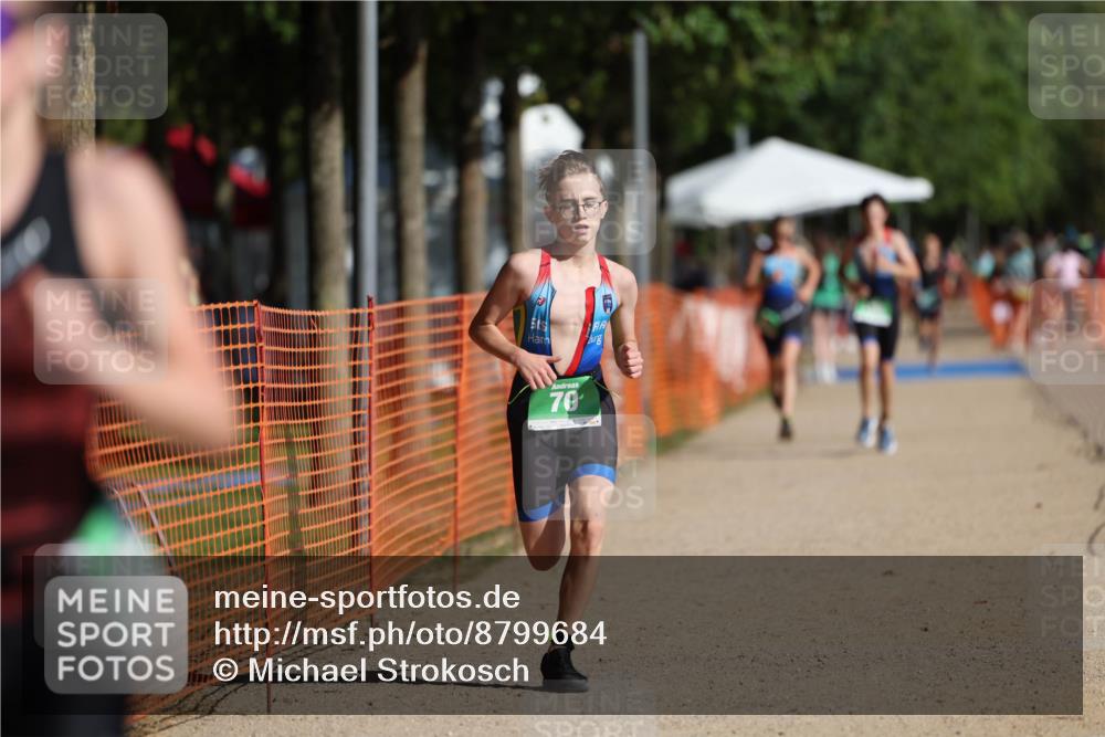 07.09.2025 - 19. Norderstedt Triathlon Michael Strokosch http://msf.ph/oto/8799684 07.09.2025 10:56:14 Laufen 70, 76, 102, 682 meine-sportfotos.de