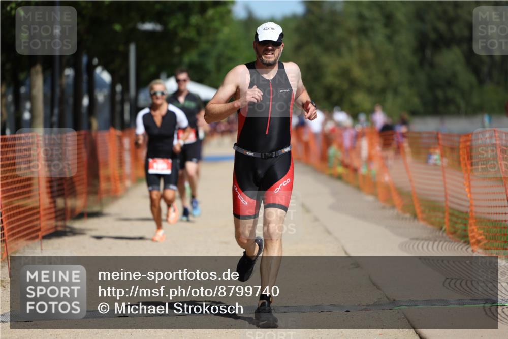 07.09.2025 - 19. Norderstedt Triathlon Michael Strokosch http://msf.ph/oto/8799740 07.09.2025 12:29:32 Laufen 186, 756, 791, 802, 1350, 1351 meine-sportfotos.de