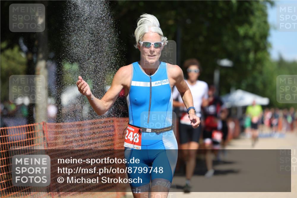 07.09.2025 - 19. Norderstedt Triathlon Michael Strokosch http://msf.ph/oto/8799748 07.09.2025 13:07:21 Laufen 718, 732, 814, 1248 meine-sportfotos.de