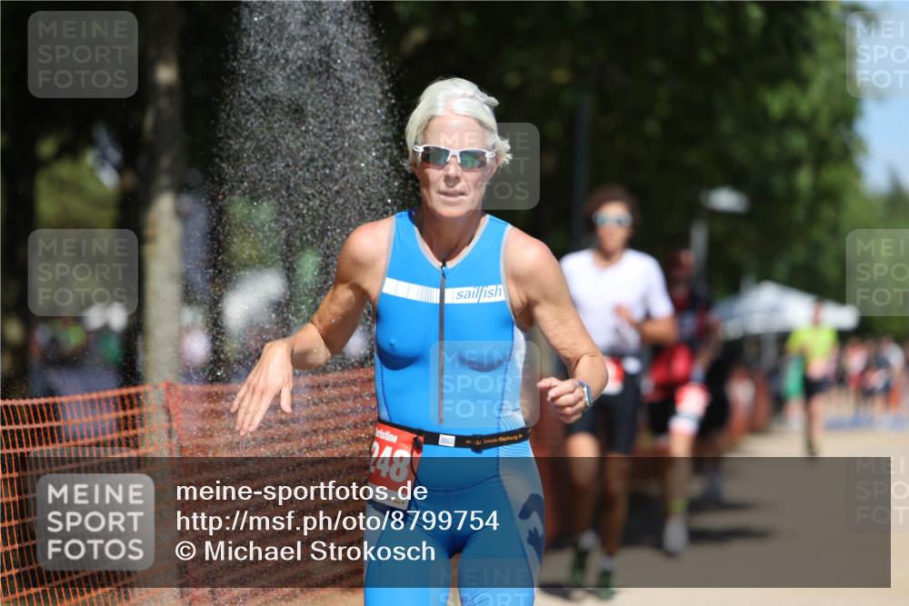 07.09.2025 - 19. Norderstedt Triathlon Michael Strokosch http://msf.ph/oto/8799754 07.09.2025 13:07:21 Laufen 718, 732, 814, 1248 meine-sportfotos.de