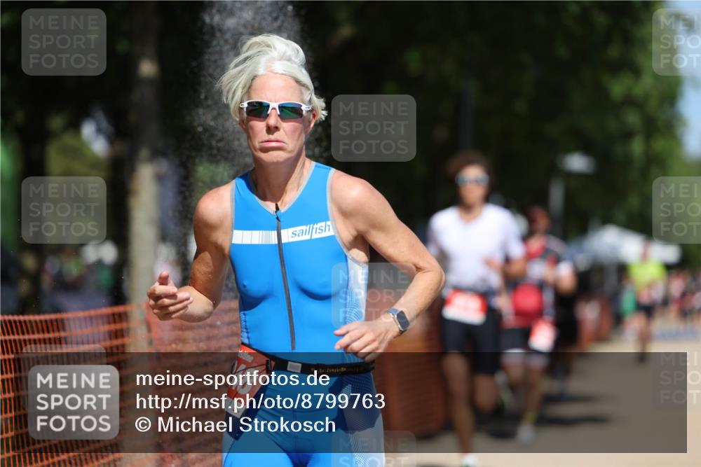 07.09.2025 - 19. Norderstedt Triathlon Michael Strokosch http://msf.ph/oto/8799763 07.09.2025 13:07:21 Laufen 718, 732, 814, 1248 meine-sportfotos.de