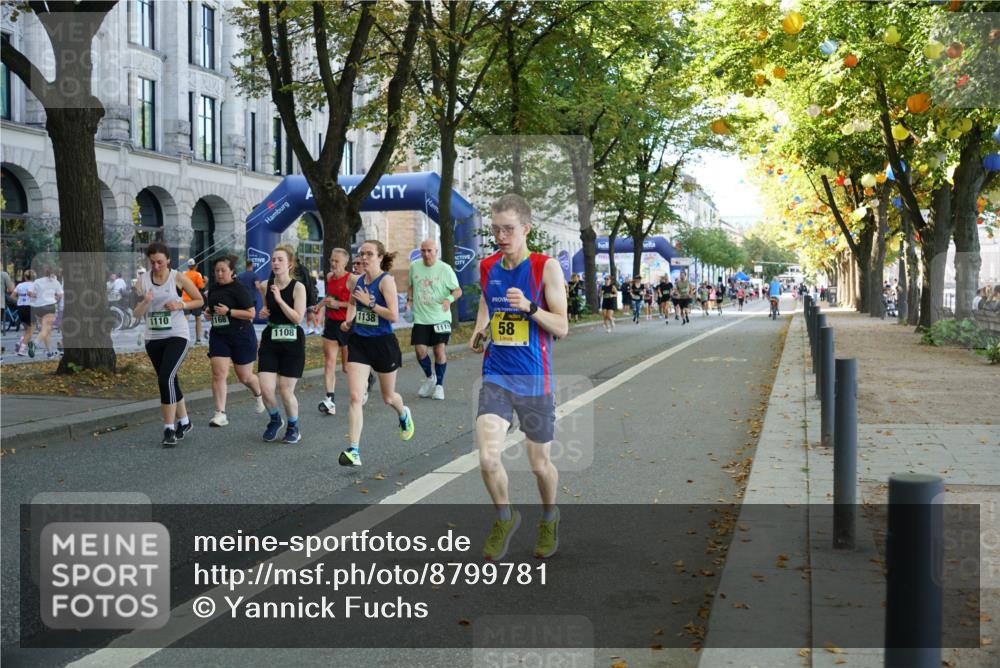 07.09.2025 - BARMER Alsterlauf Yannick Fuchs http://msf.ph/oto/8799781 07.09.2025 11:47:59 Laufen 1110, 166, 1138, 1108, 1119, 58 meine-sportfotos.de