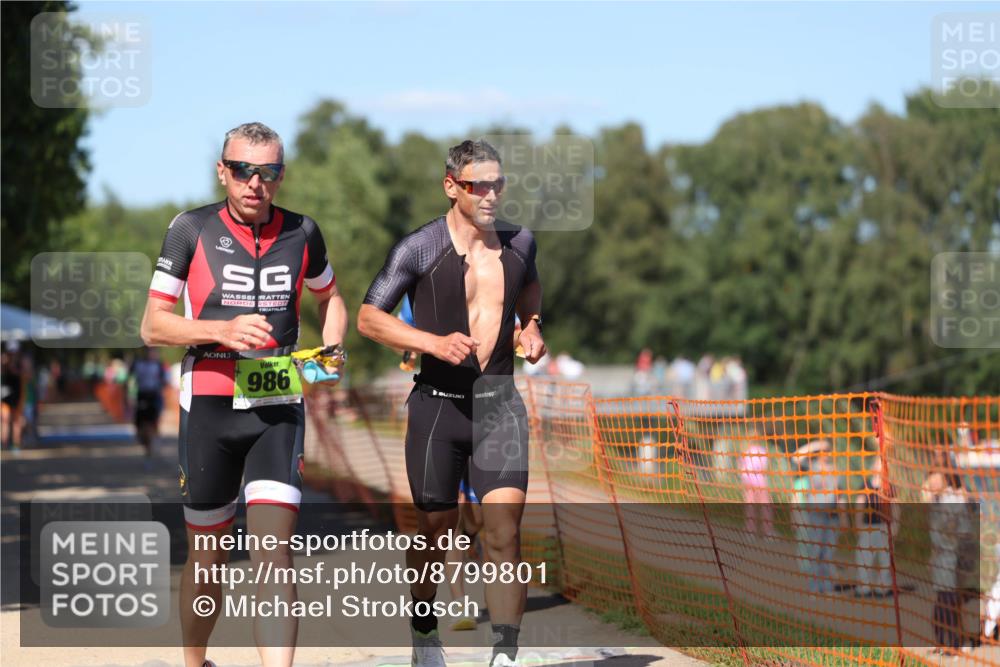 07.09.2025 - 19. Norderstedt Triathlon Michael Strokosch http://msf.ph/oto/8799801 07.09.2025 14:48:41 Laufen 911, 986, 997, 1010, 1025, 1039 meine-sportfotos.de