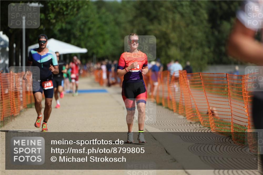 07.09.2025 - 19. Norderstedt Triathlon Michael Strokosch http://msf.ph/oto/8799805 07.09.2025 12:00:21 Laufen 714, 749, 1253 meine-sportfotos.de
