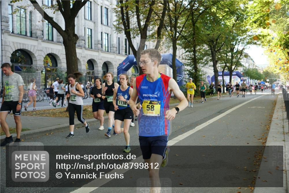 07.09.2025 - BARMER Alsterlauf Yannick Fuchs http://msf.ph/oto/8799812 07.09.2025 11:47:59 Laufen 8107, 1110, 1166, 110, 1138, 58 meine-sportfotos.de