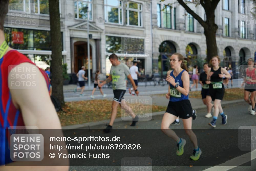 07.09.2025 - BARMER Alsterlauf Yannick Fuchs http://msf.ph/oto/8799826 07.09.2025 11:48:00 Laufen 1106, 1138 meine-sportfotos.de