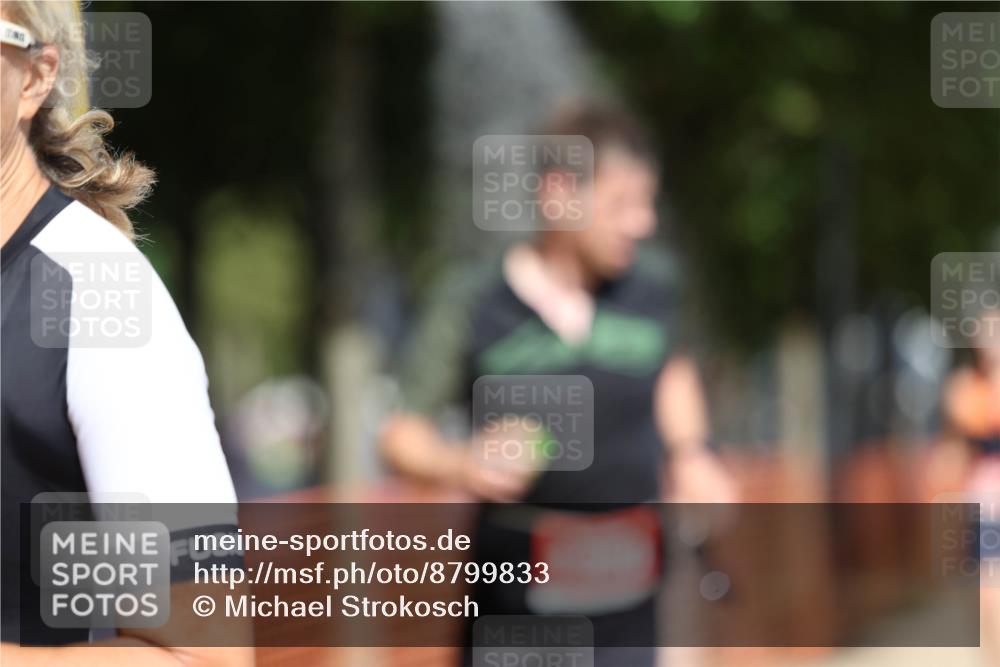 07.09.2025 - 19. Norderstedt Triathlon Michael Strokosch http://msf.ph/oto/8799833 07.09.2025 12:29:37 Laufen 186, 802, 1350, 1351 meine-sportfotos.de