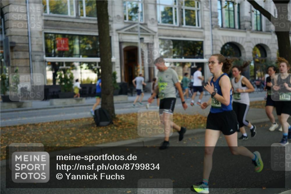 07.09.2025 - BARMER Alsterlauf Yannick Fuchs http://msf.ph/oto/8799834 07.09.2025 11:48:00 Laufen 110, 1138 meine-sportfotos.de