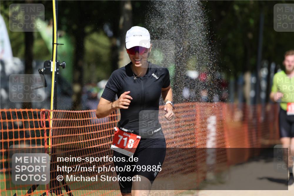 07.09.2025 - 19. Norderstedt Triathlon Michael Strokosch http://msf.ph/oto/8799885 07.09.2025 13:07:30 Laufen 718, 788, 1384 meine-sportfotos.de