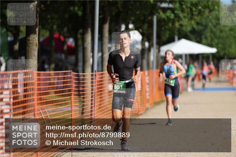 07.09.2025 - 19. Norderstedt Triathlon Michael Strokosch http://msf.ph/oto/8799889 07.09.2025 10:56:29 Laufen 131, 651 meine-sportfotos.de