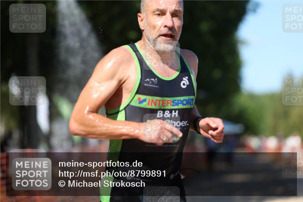 07.09.2025 - 19. Norderstedt Triathlon Michael Strokosch http://msf.ph/oto/8799891 07.09.2025 14:48:45 Laufen 911, 965, 986, 997, 1018, 1039 meine-sportfotos.de